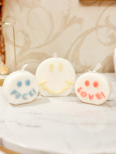 將圖片載入圖庫檢視器 Smiley Candle