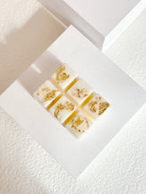 Load image into Gallery viewer, Gold Foil Scented Wax Melt 金箔香薰蠟磚
