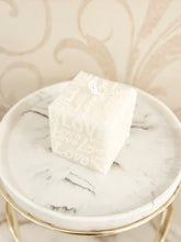 將圖片載入圖庫檢視器 Love Cube Candle
