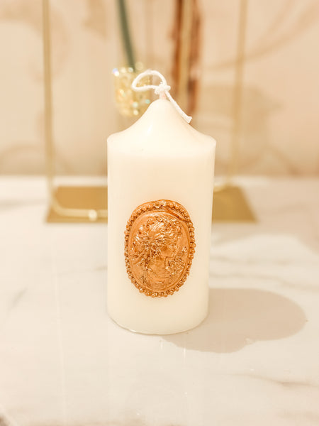 Little Jane Cameo Candle - Dome Pillar