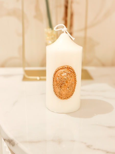 Little Jane Cameo Candle - Dome Pillar